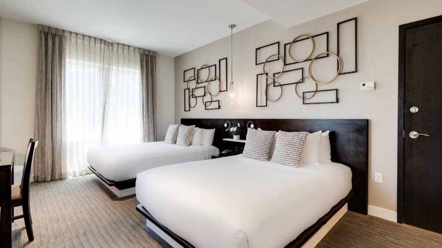 Premium Twin room with city view