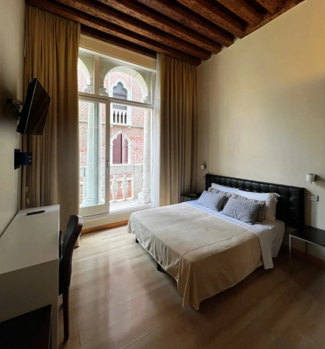 Deluxe Double room with balcony