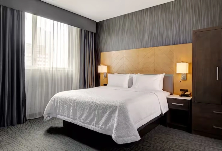 1 Bedroom Accessible Double Suite