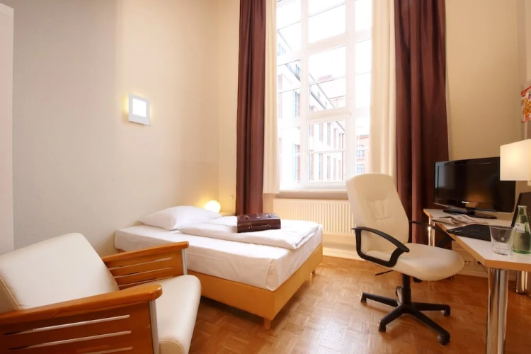 Economy Plus Single room