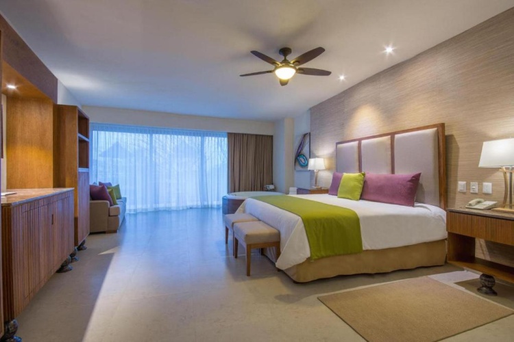 Romance Double Suite with ocean view