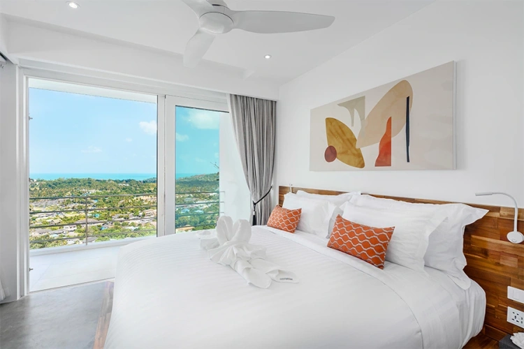 Deluxe Double Suite with sunrise view