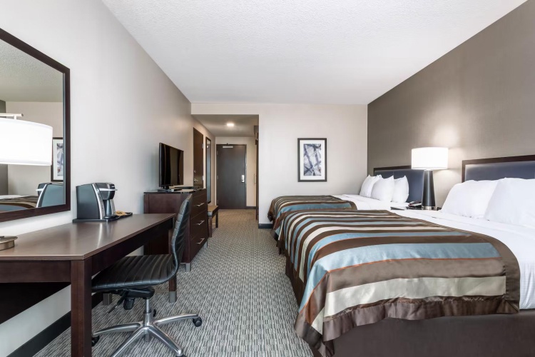 Quadruple room