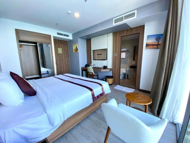 Superior (No View) Double room
