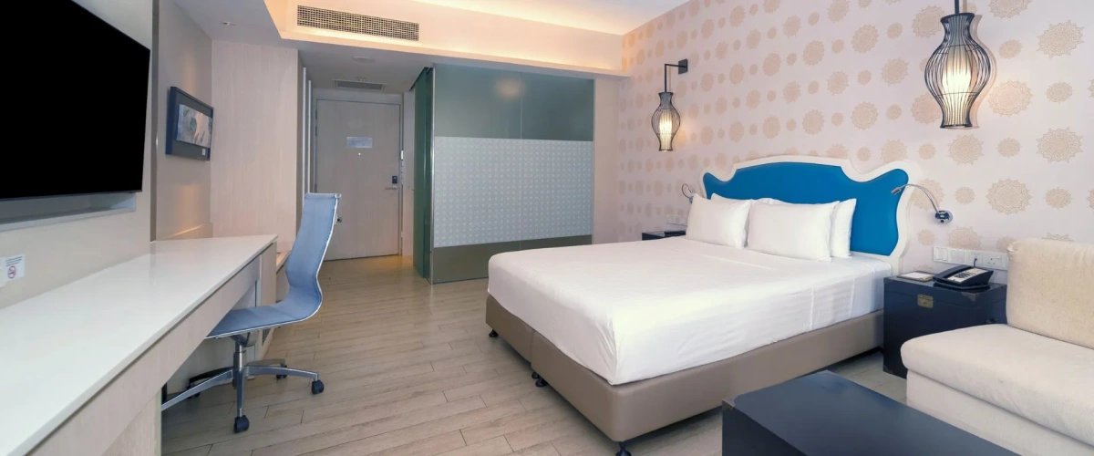 Double Club room with balcony