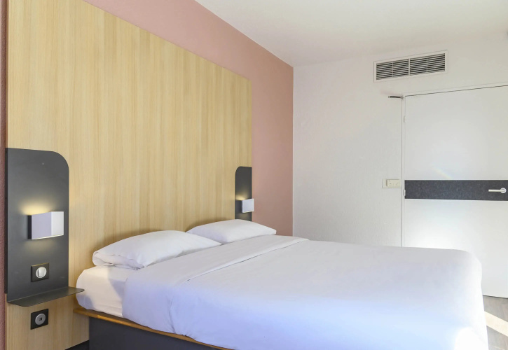 B&B Hotel Nimes Centre Arène