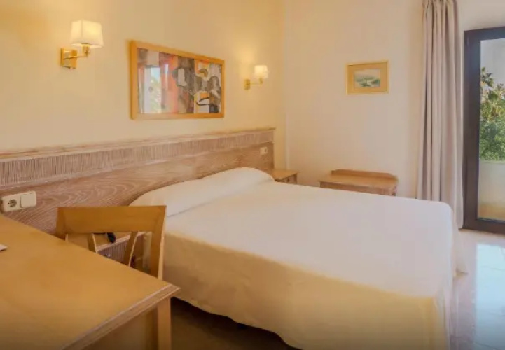 Standard Single room