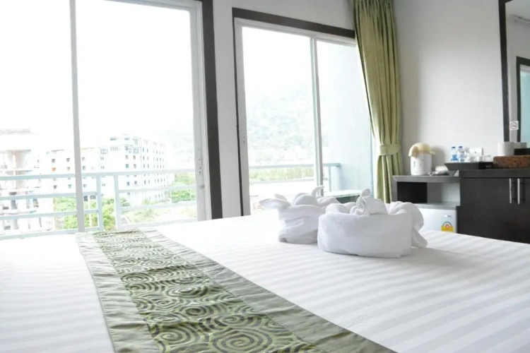 Deluxe with Bathtub Double room