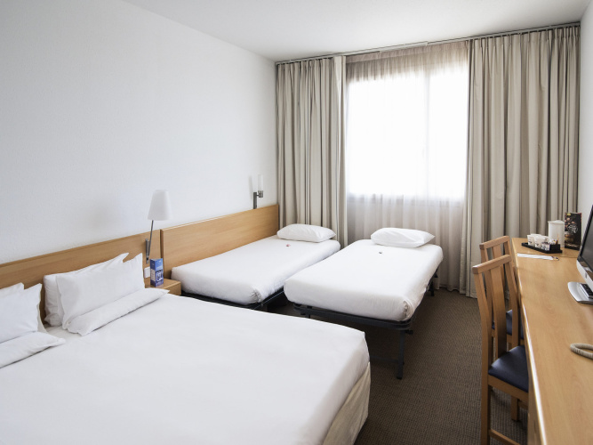 Superior Quadruple room