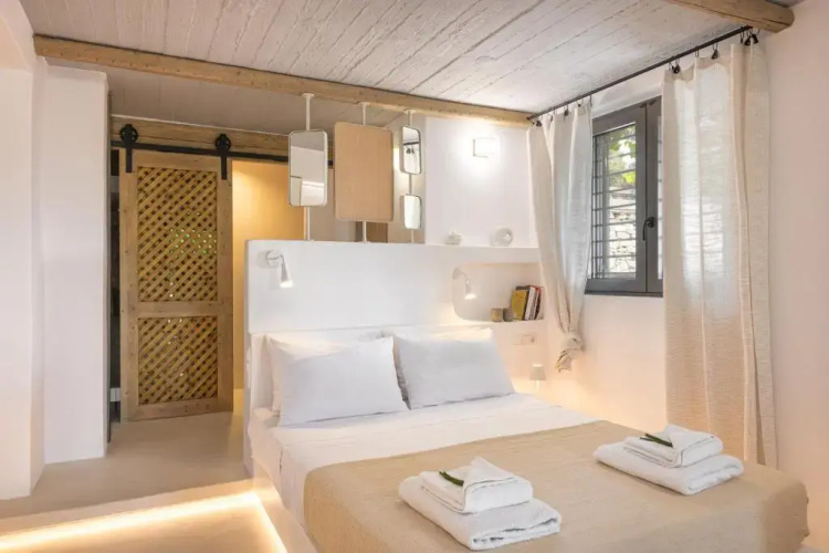 Chariclea Villa