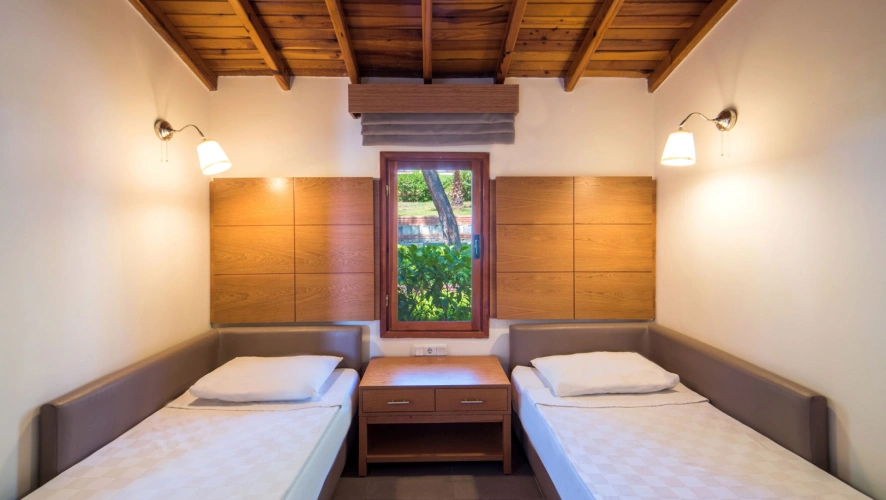Standard Terrace Twin Suite