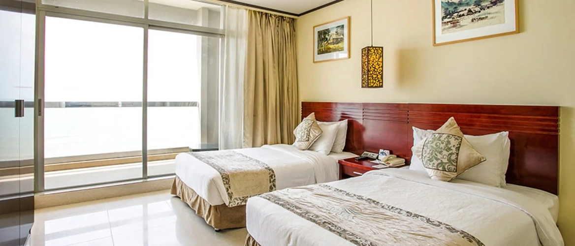 Quadruple Panorama Ocean Suite