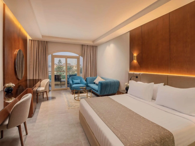 Double Junior Suite with pool view