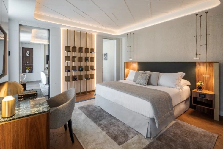 Leonardo Double Suite