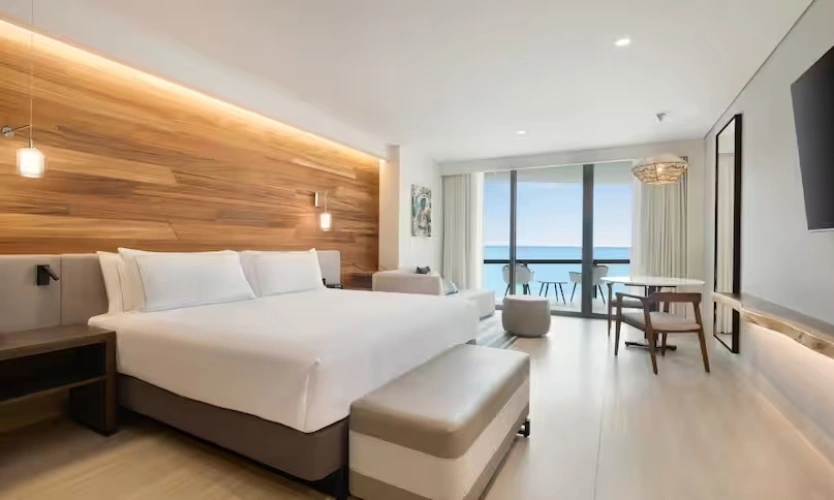 Guest High Floor Double room with ocean view