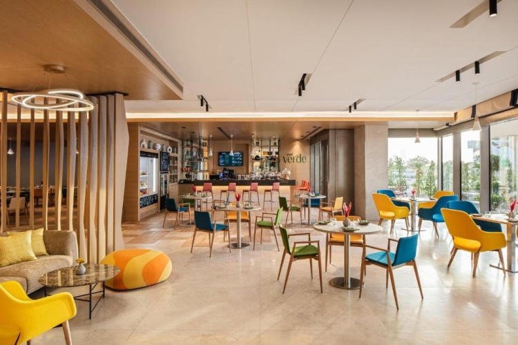 Holiday Inn Hotel & Suites Dubai Science Park photo 15