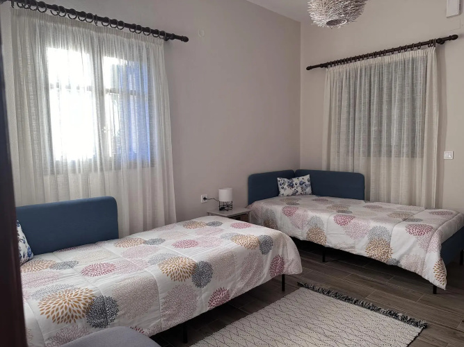 Genari Beach Apartments