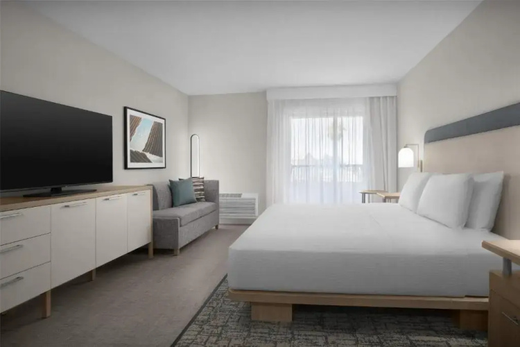 Homewood Suites by Hilton Santa Maria Hotel