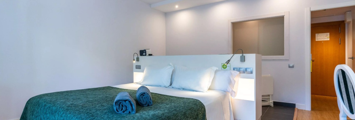 Premium Jacuzzi Double room with garden view
