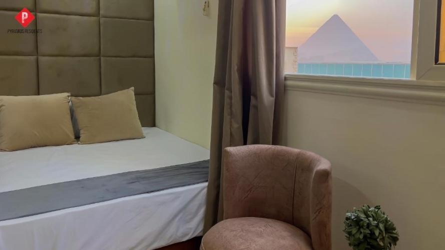 Pyramids View Suite