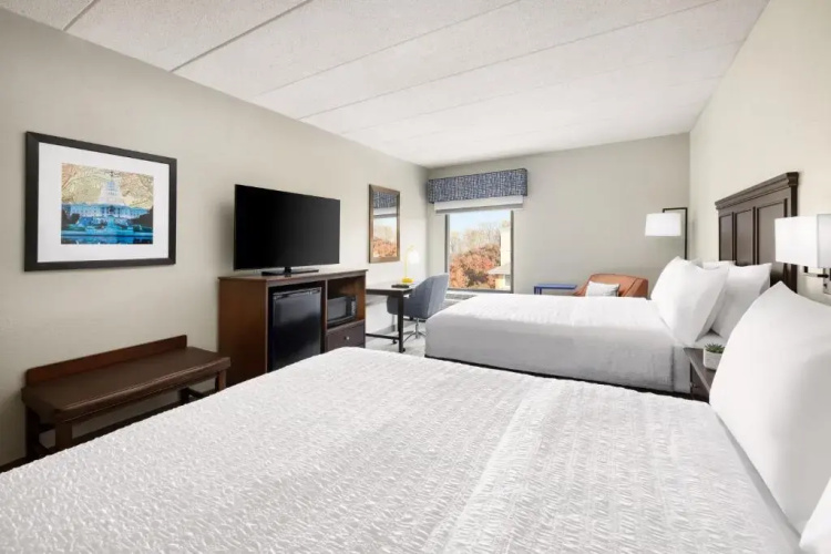 Hampton Inn Columbia