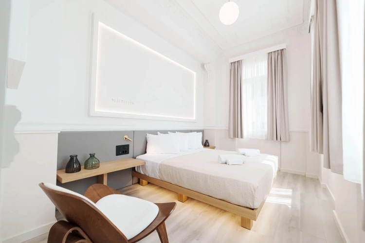 Artemis Double Suite