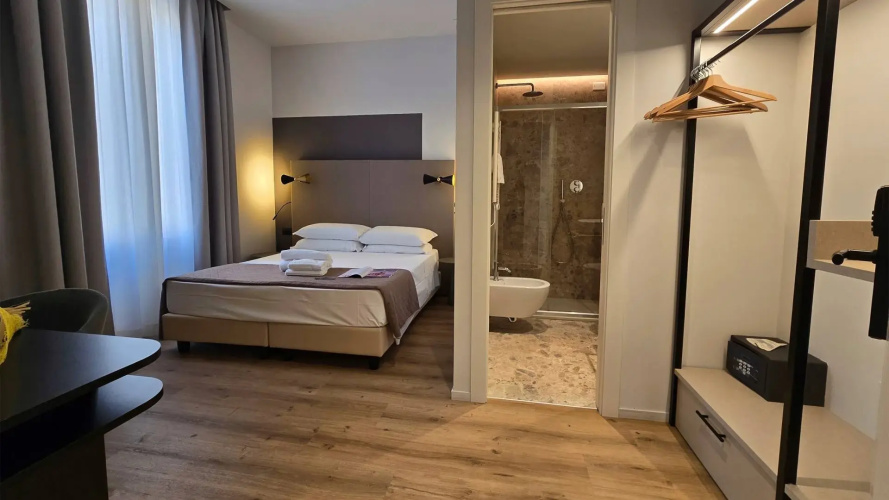 Hotel Porta Pia