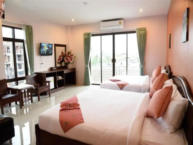 Sripet Hotel