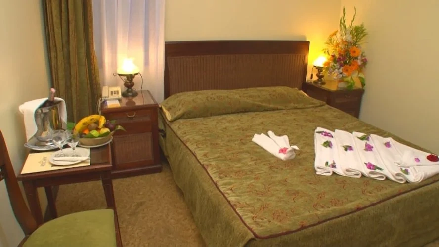 Economy room