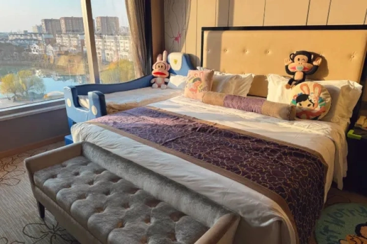 Family Parent-child Triple Suite