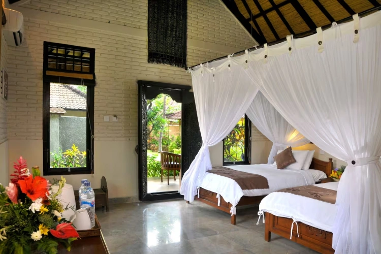 Double Bungalow
