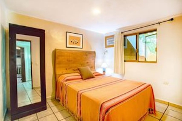 4 Bedrooms Double Villa