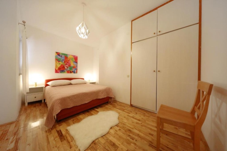 1 Bedroom Apartment with balcony