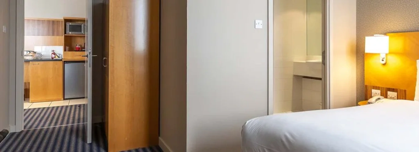 1 Bedroom Suite Apartment