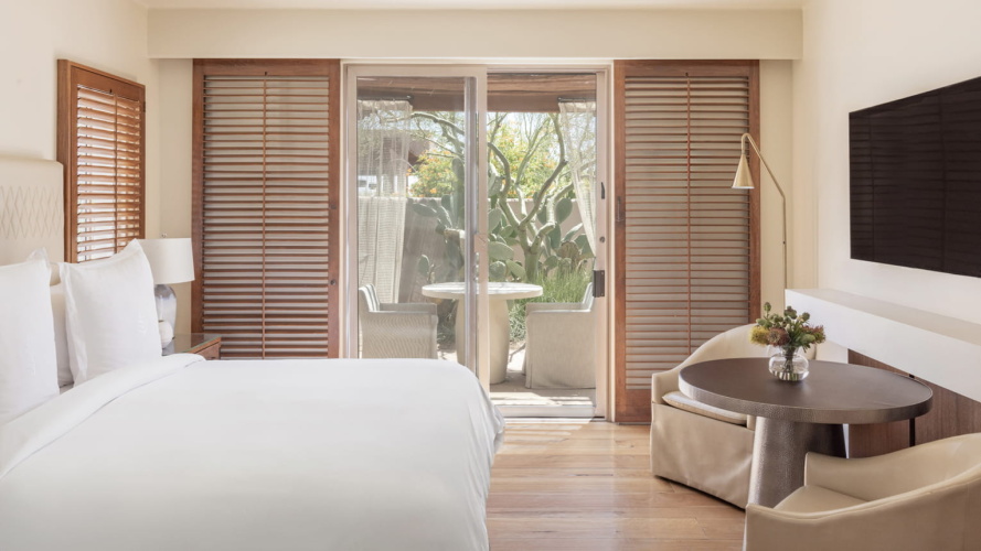1 Bedroom Oasis Plunge Pool Double Suite