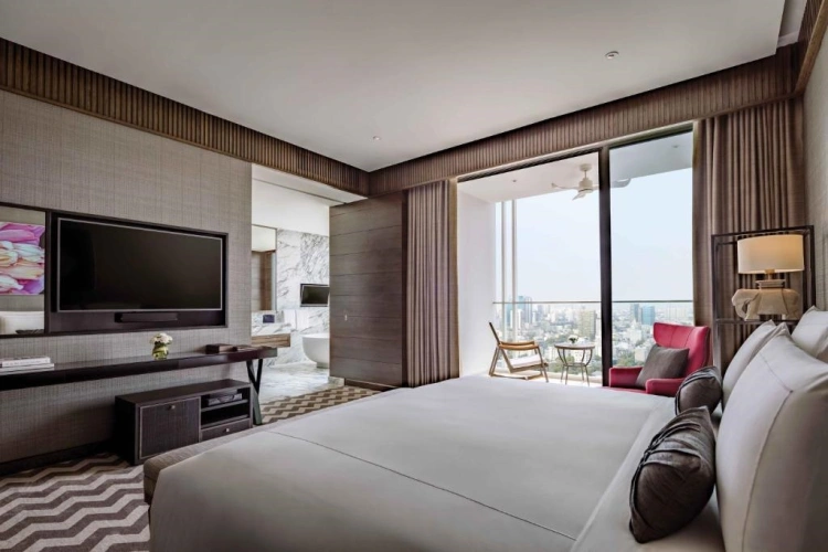 Sukhothai Double Suite