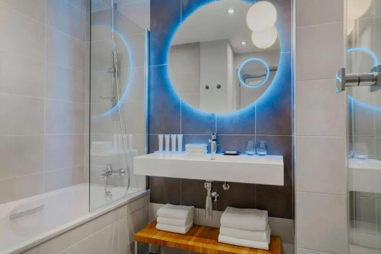 Le Meridien Etoile Hotel photo 28