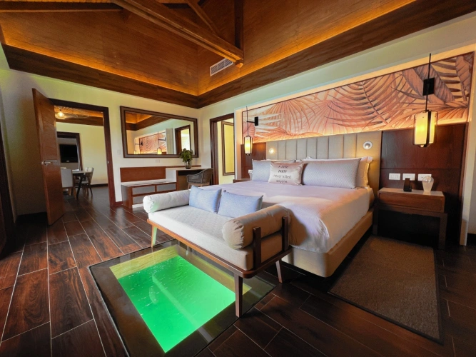 2 Bedrooms Chairman Overwater Bungalow Diamond Club Suite with sunset view