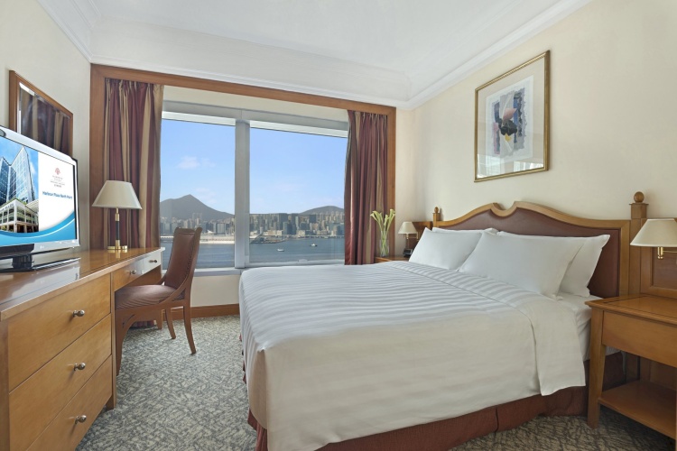 Double Suite with side harbour view