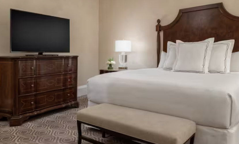 Waldorf Double Suite