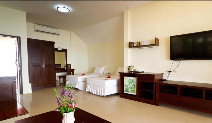 Family Suite beachfront
