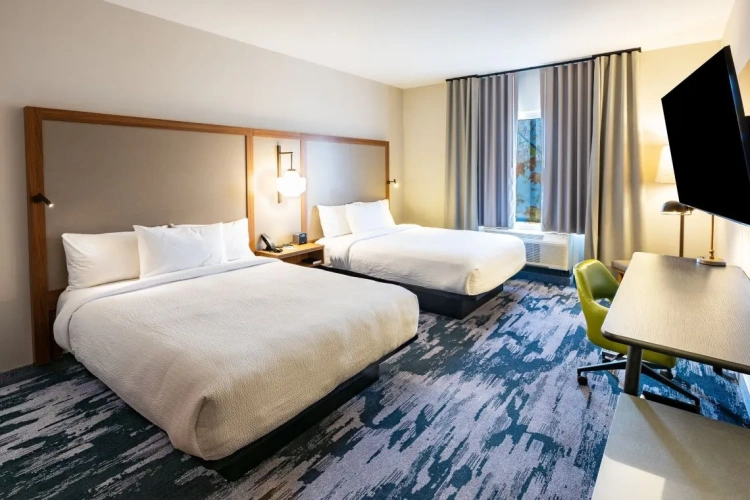 Standard Twin room