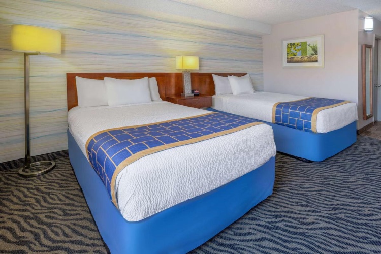 Quadruple room