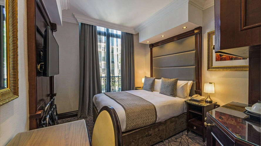 Club Double room