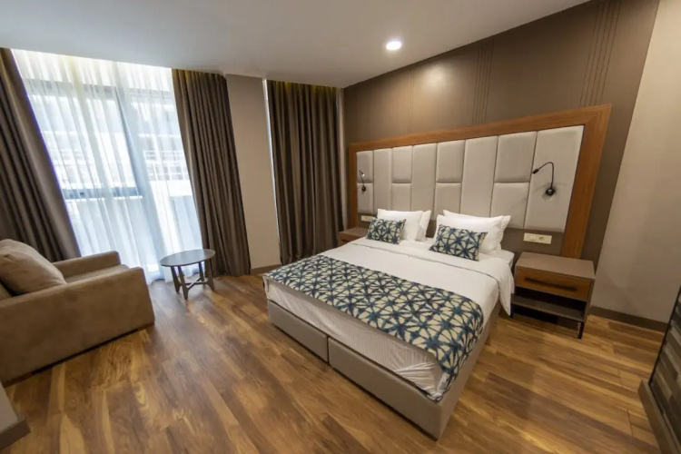 Era Palace Premium Hotel