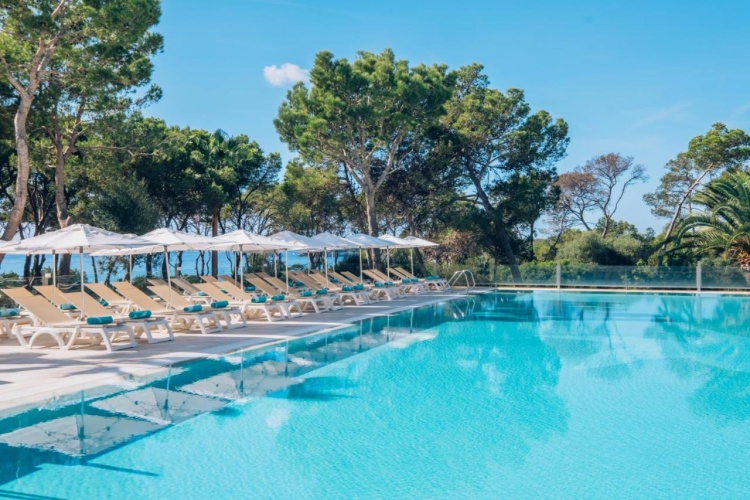 Iberostar Waves Club Cala Barca photo 24