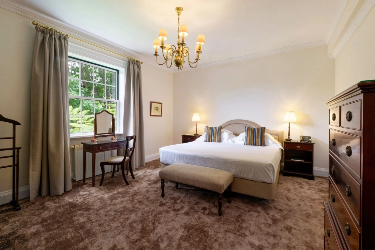 Golf Wing Suite