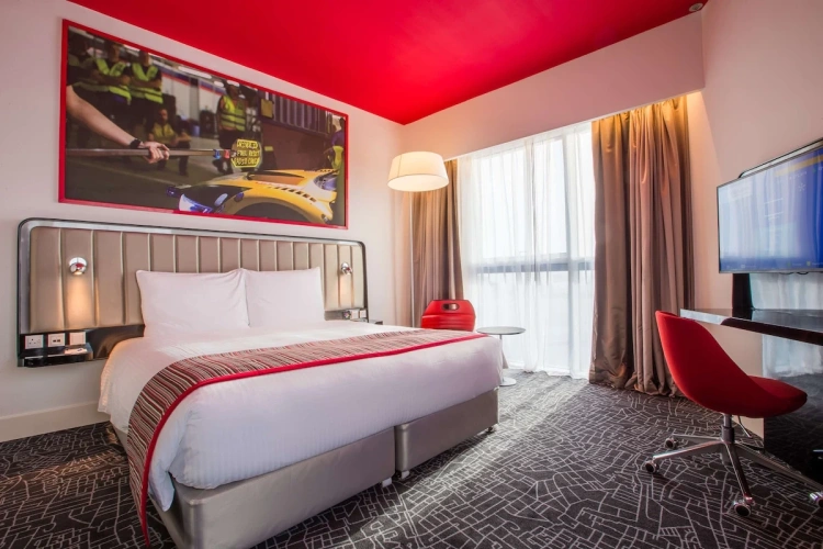 Superior Double room with Autodrome Track view