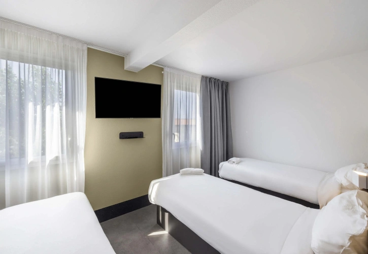 Quadruple room