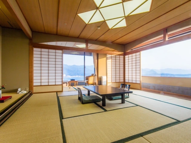Japanese Style Corner room with sea view
